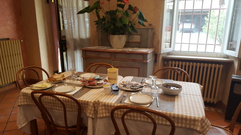 Hotel Trattoria Milani Lonato Zewnętrze zdjęcie