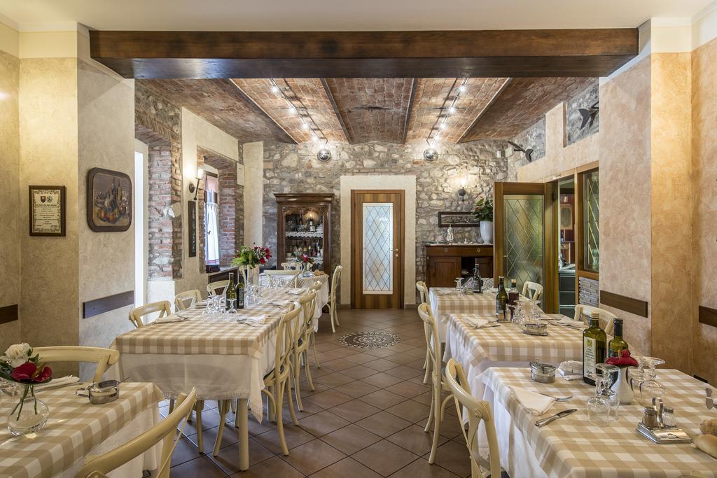 Hotel Trattoria Milani Lonato Zewnętrze zdjęcie